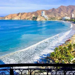 Edificio El Peñón Del Rodadero! Santa Marta (Magdalena)