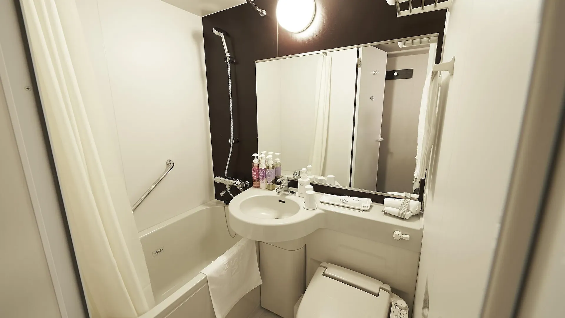 *** Отель Sotetsu Fresa Inn Ochanomizu Jimbocho Токио Япония